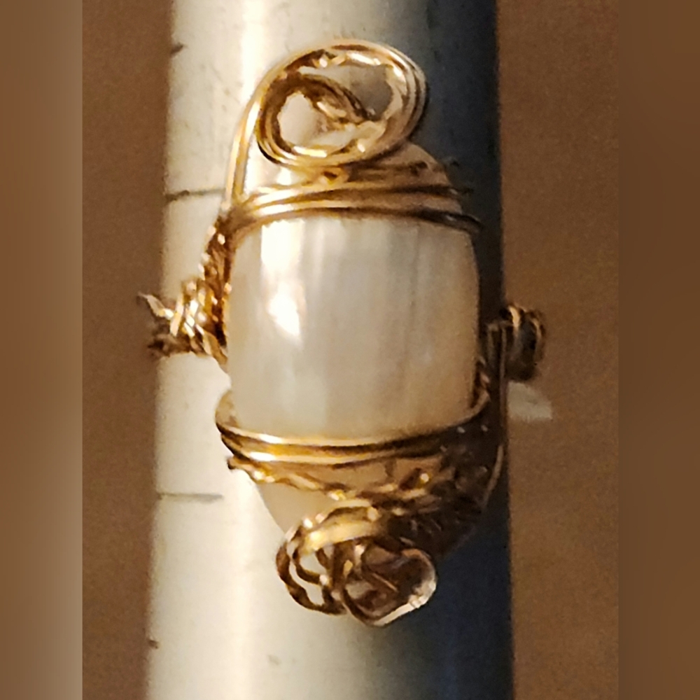 14K Gold Filled Mabe Pearl Ring Size 7.5 US NWT